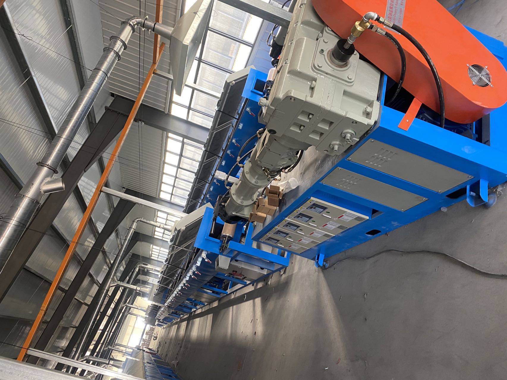 復(fù)合生產(chǎn)線(xiàn)